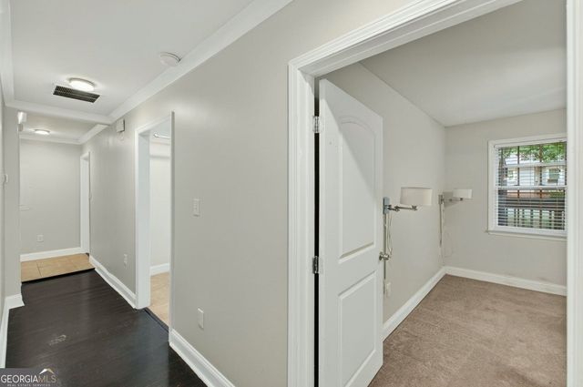 2492 Maple Street, East Point, GA 30344