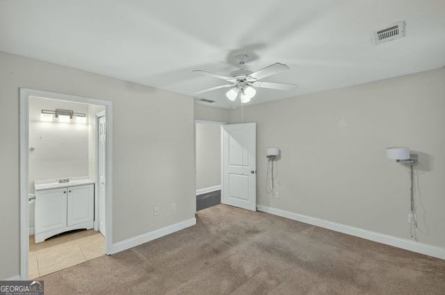 2492 Maple Street, East Point, GA 30344
