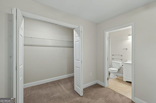 2492 Maple Street, East Point, GA 30344
