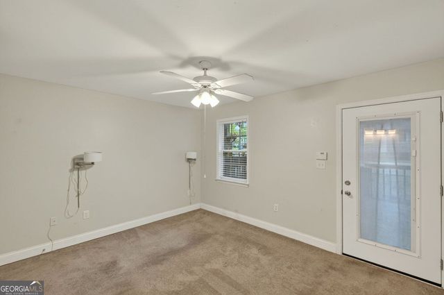 2492 Maple Street, East Point, GA 30344