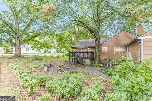 2492 Maple Street, East Point, GA 30344