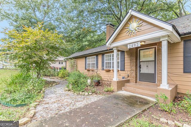 2492 Maple Street, East Point, GA 30344