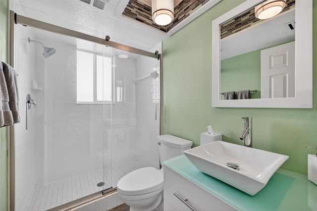 9730 INDIAN KEY TRAIL 114, Seminole, FL 33776