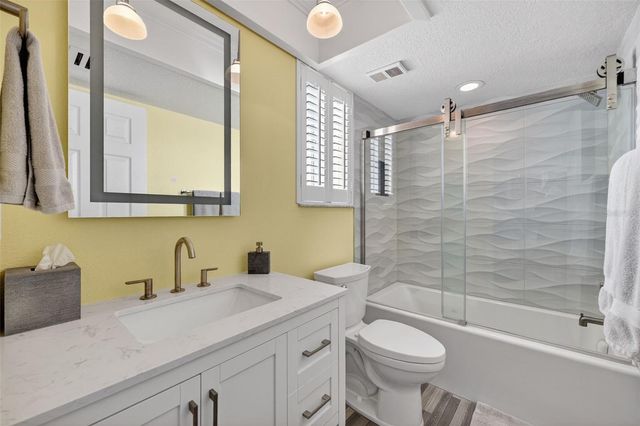 9730 INDIAN KEY TRAIL 114, Seminole, FL 33776