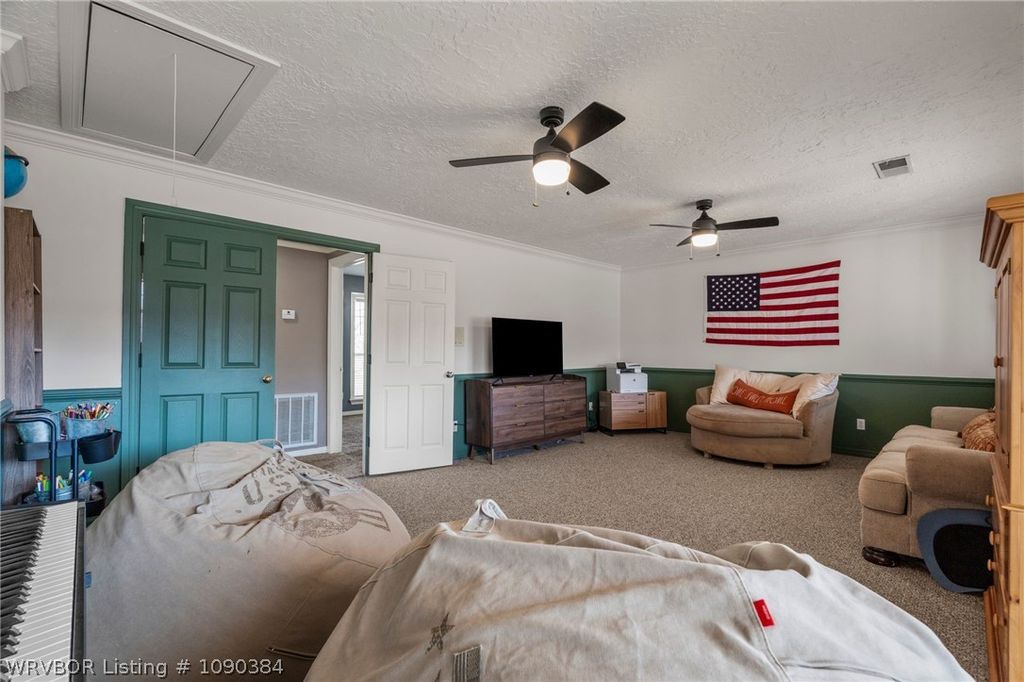 6340 N Highway 59 6340 N Highway 59