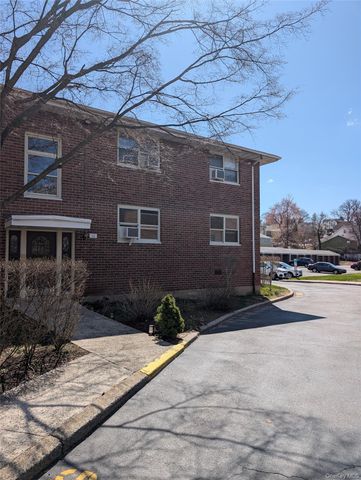 48 Dehaven 2E, Yonkers, NY 10703