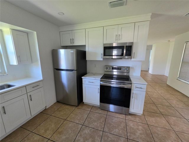 3119 60TH STREET N, St Petersburg, FL 33710