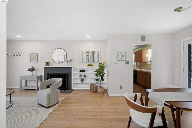25826 Bryn Mawr Ave, Hayward, CA 94542