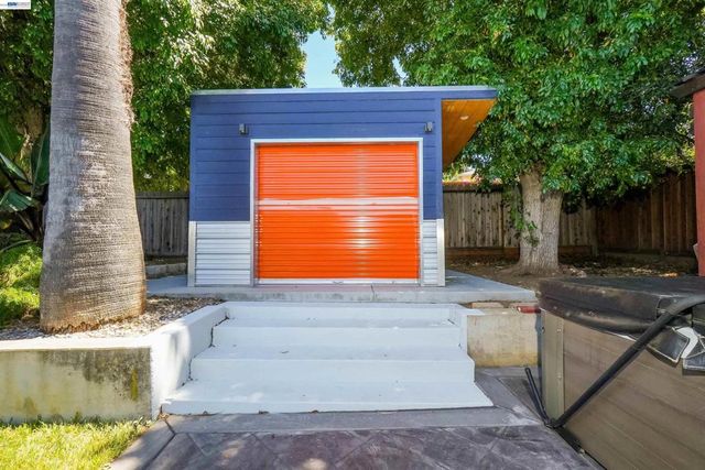 25826 Bryn Mawr Ave, Hayward, CA 94542