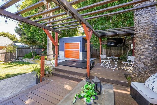 25826 Bryn Mawr Ave, Hayward, CA 94542