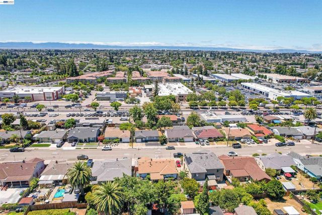 25826 Bryn Mawr Ave, Hayward, CA 94542