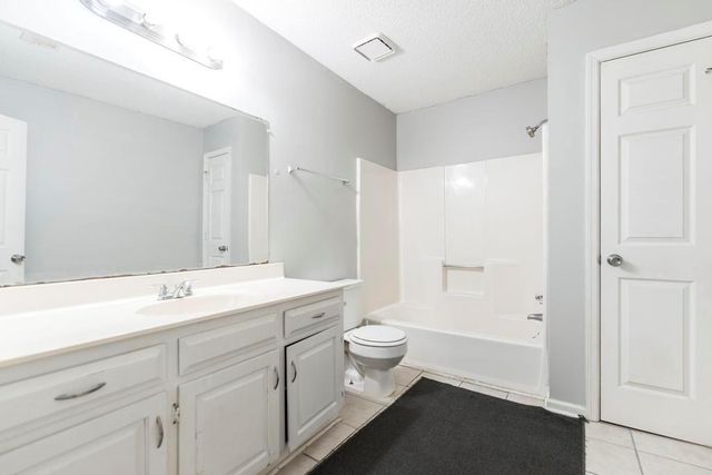 252 N Wesleyan Circle, Macon, GA 31210