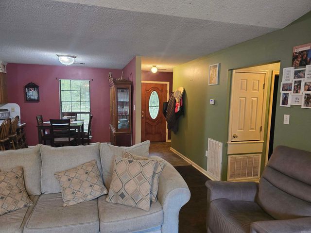 3 Holly Lane, Conway, AR 72032