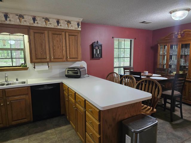 3 Holly Lane, Conway, AR 72032