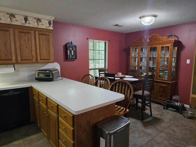 3 Holly Lane, Conway, AR 72032