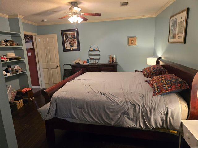 3 Holly Lane, Conway, AR 72032