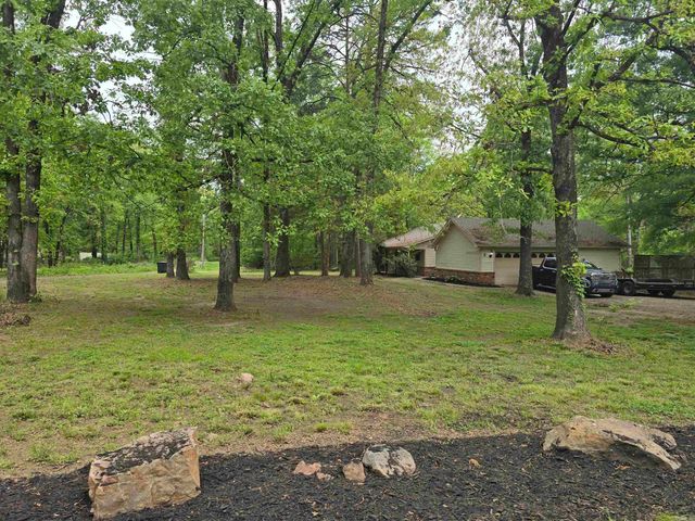 3 Holly Lane, Conway, AR 72032