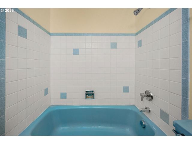 5122 Se 36TH Pl, Portland, OR 97202