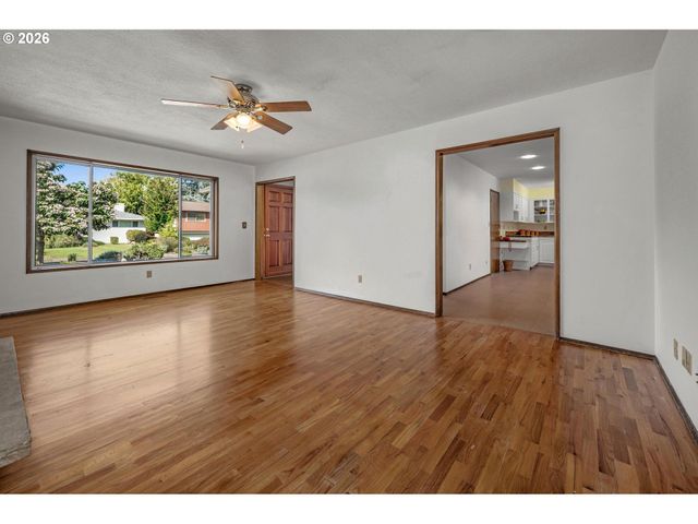 5122 Se 36TH Pl, Portland, OR 97202