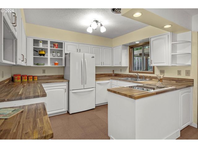 5122 Se 36TH Pl, Portland, OR 97202