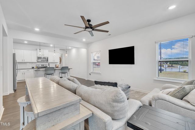 81 Paperwhite Place 213, Clayton, NC 27527