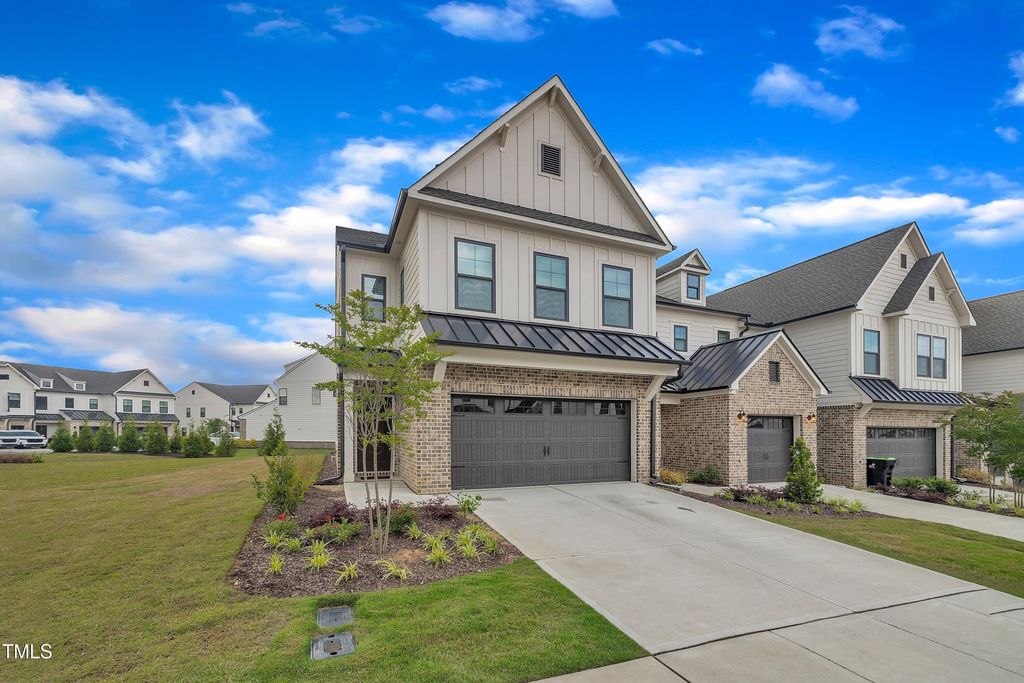 81 Paperwhite Place 213, Clayton, NC 27527