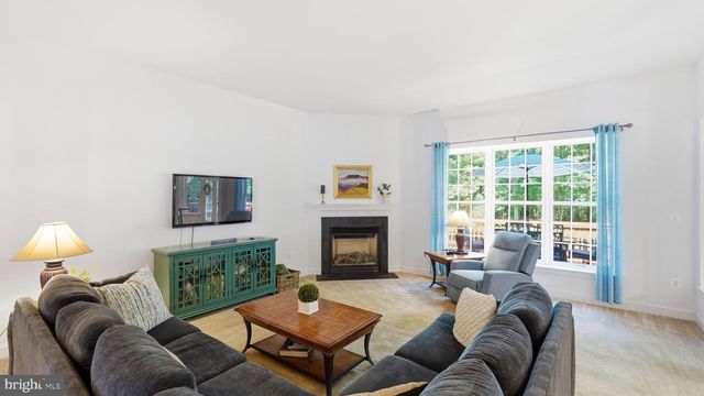11811 SUMNER GLEN DR, Spotsylvania, VA 22551