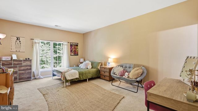 11811 SUMNER GLEN DR, Spotsylvania, VA 22551