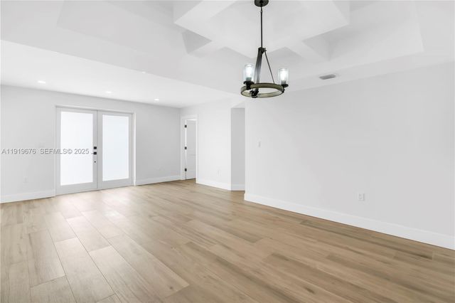 6499 SW 39th St 1, Miami, FL 33155