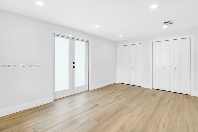 6499 SW 39th St 1, Miami, FL 33155