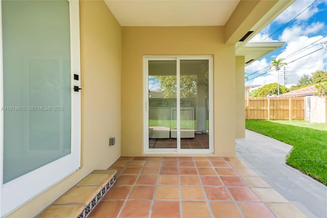 6499 SW 39th St 1, Miami, FL 33155