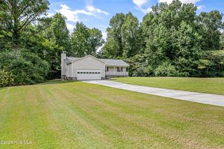 205 Bishop Drive, Jacksonville, NC 28540