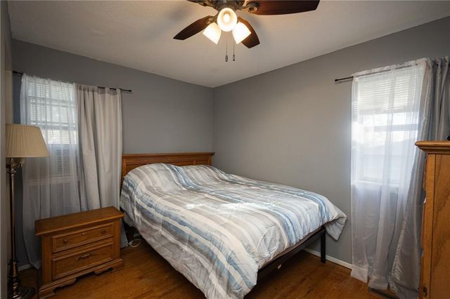 16904 E 35th Terrace S, Independence, MO 64055
