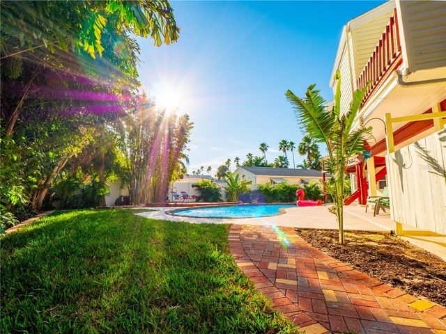 3250 E DEBAZAN AVENUE, St Pete Beach, FL 33706