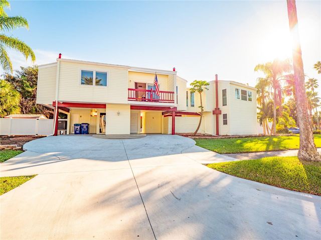 3250 E DEBAZAN AVENUE, St Pete Beach, FL 33706