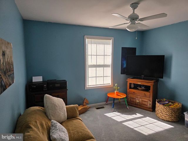 571 HOOKER DR, Gettysburg, PA 17325