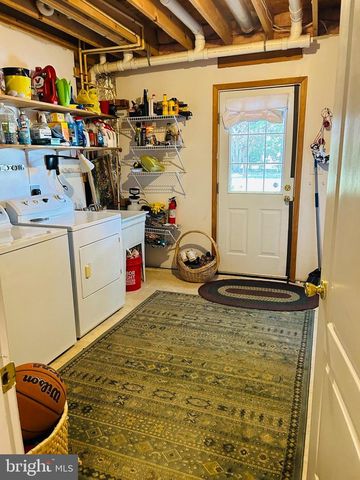 571 HOOKER DR, Gettysburg, PA 17325