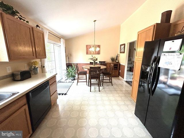 571 HOOKER DR, Gettysburg, PA 17325