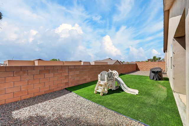 4532 Skyline Loop NE, Rio Rancho, NM 87144