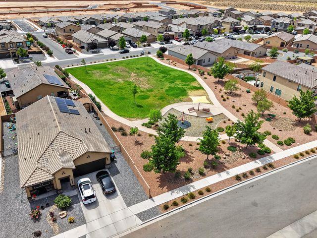 4532 Skyline Loop NE, Rio Rancho, NM 87144