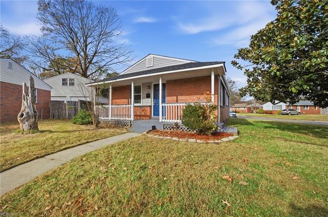 600 Tekoa RD, Chesapeake, VA 23325