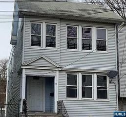 69 Hobson Street, Newark, NJ 07112