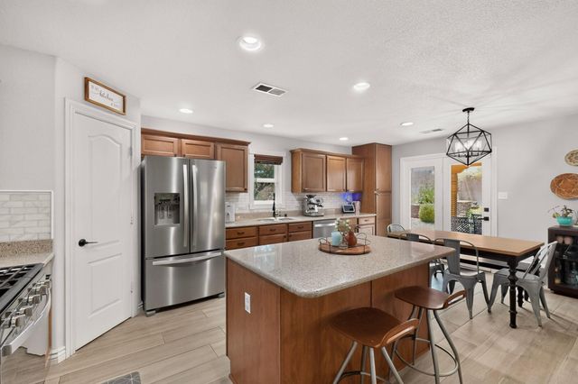 9609 Carson Mesa Drive NW, Albuquerque, NM 87114
