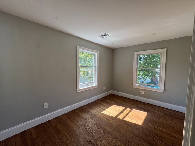 12 Bronx Rd, Boston, MA 02132