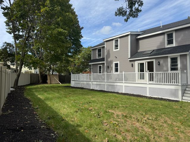12 Bronx Rd, Boston, MA 02132