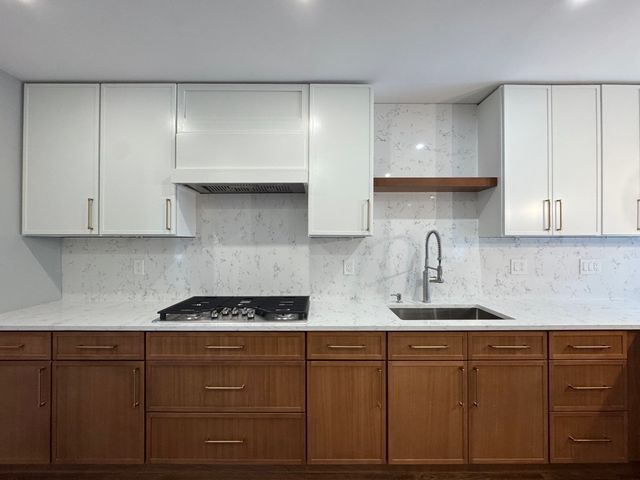 12 Bronx Rd, Boston, MA 02132