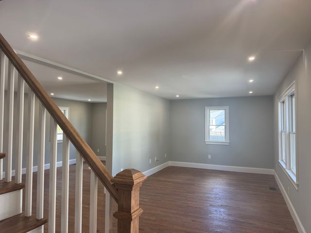 12 Bronx Rd, Boston, MA 02132