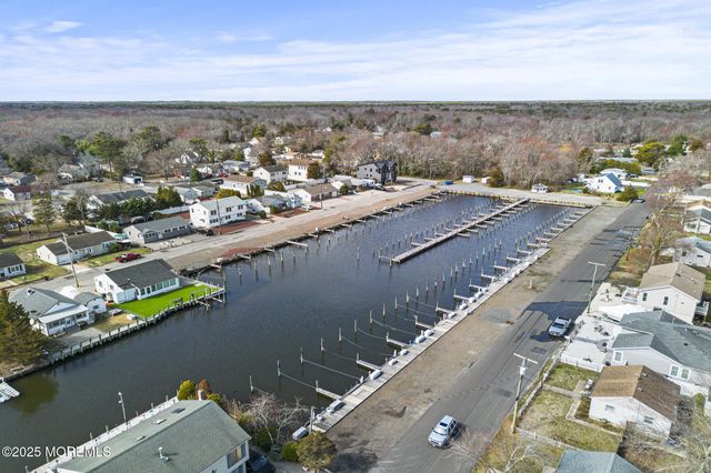 76 Oregon, Waretown, NJ 08758