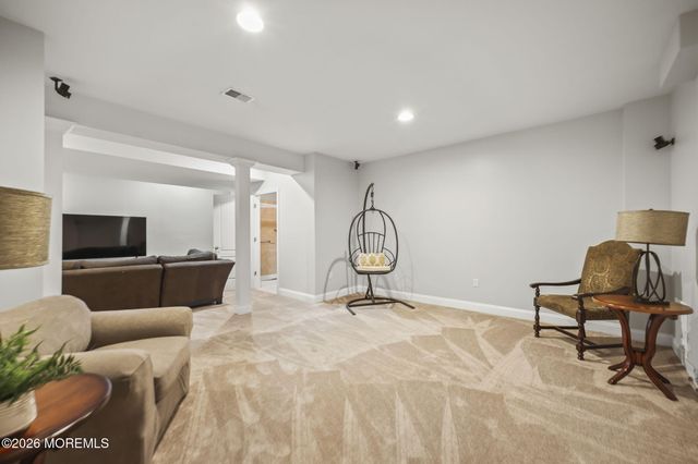 16 Angel Court, Howell, NJ 07731