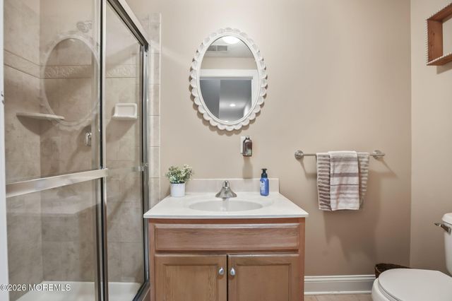 16 Angel Court, Howell, NJ 07731